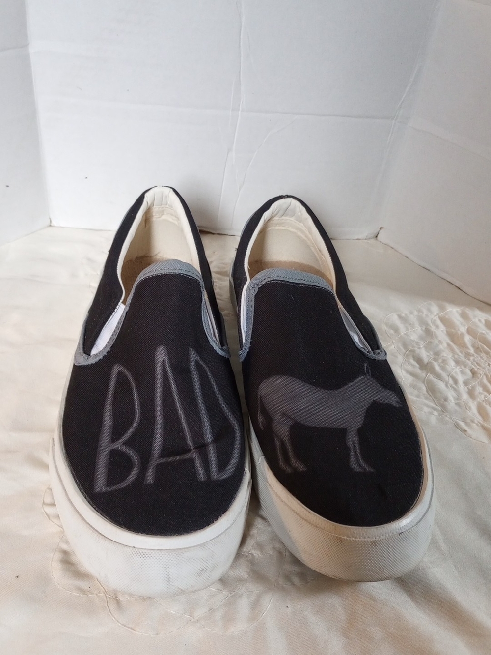 Inkkas Black Bad Ass Slip-On Canvas Sneakers Size Men 7 Women 9